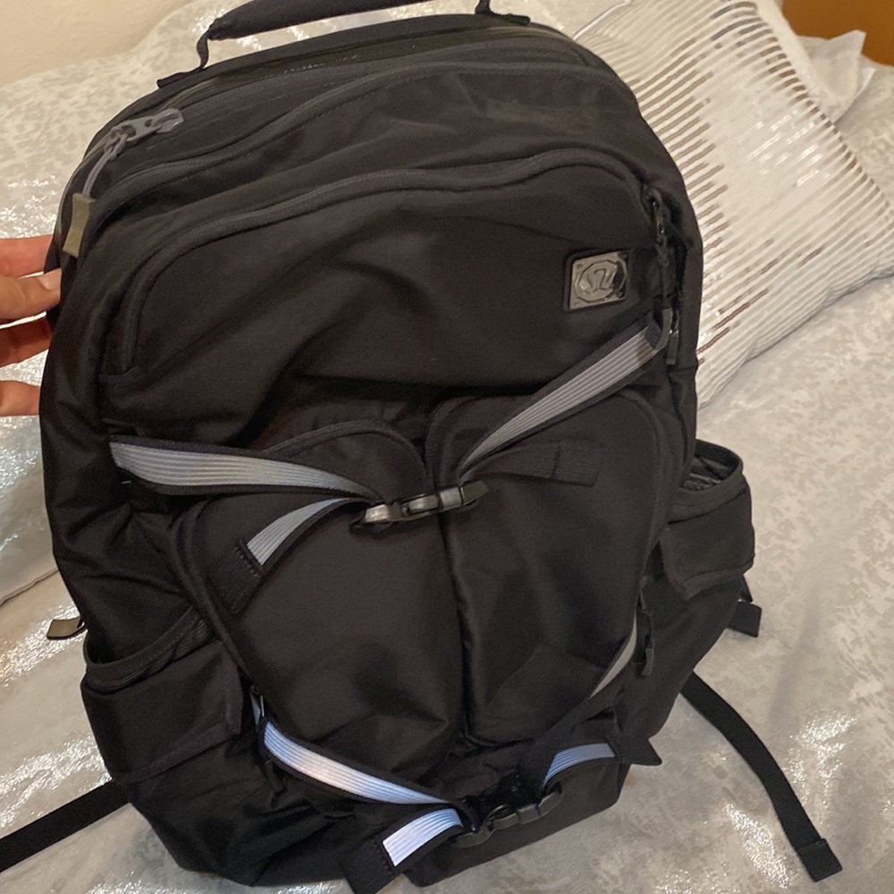 Lululemon back pack
